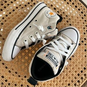 Converse Kids Junior Sneakers CTAS Street Mid Size 11